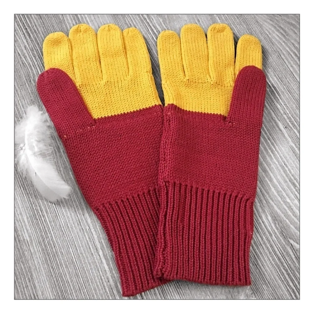 RARE Wildfox Super French Fry Gloves NWT